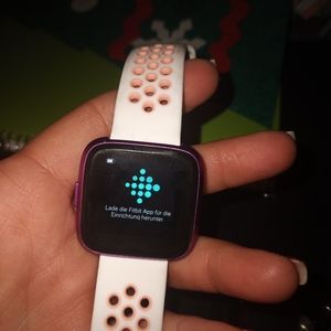 Fitbit versa lite classic